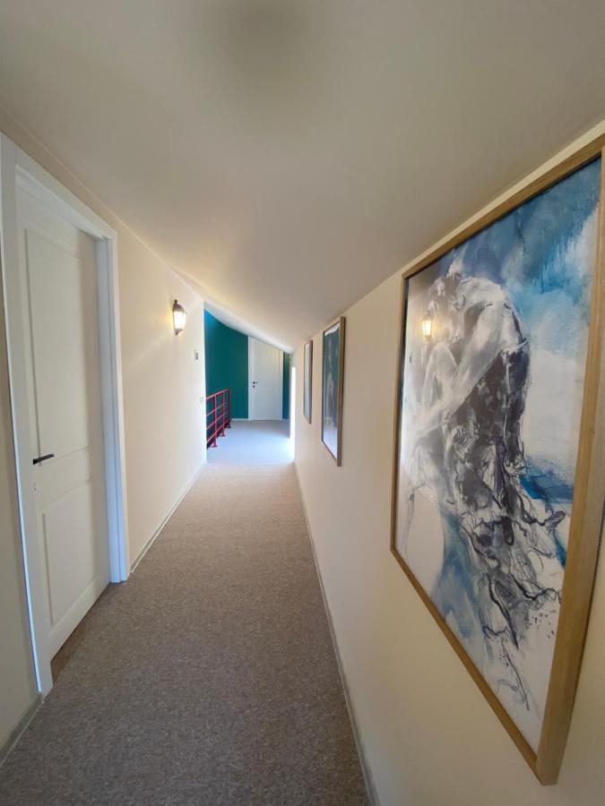 Mose Art Hotel Tbilisi ภายนอก รูปภาพ