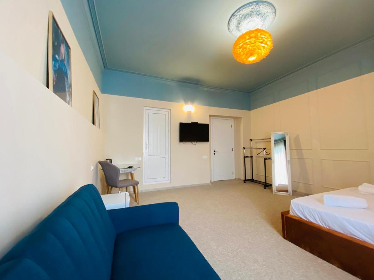 Mose Art Hotel Tbilisi ภายนอก รูปภาพ