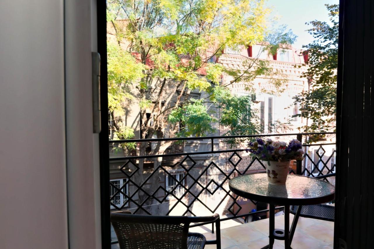 Mose Art Hotel Tbilisi ภายนอก รูปภาพ